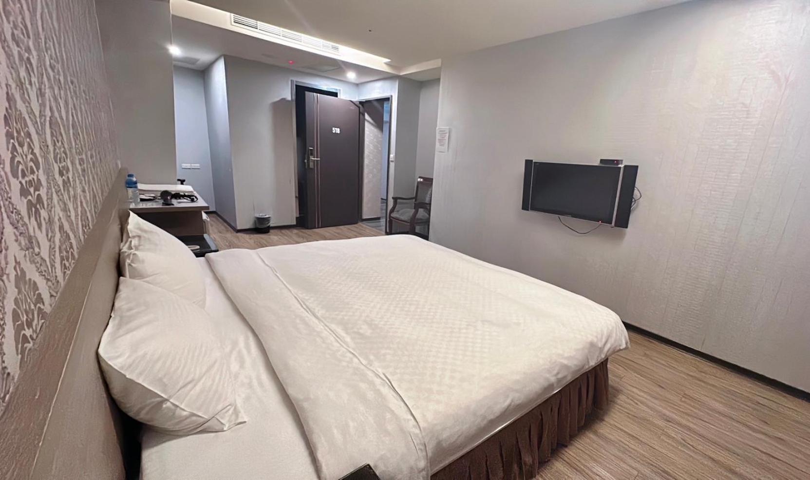 Crystal City Hotel Чжунли Экстерьер фото