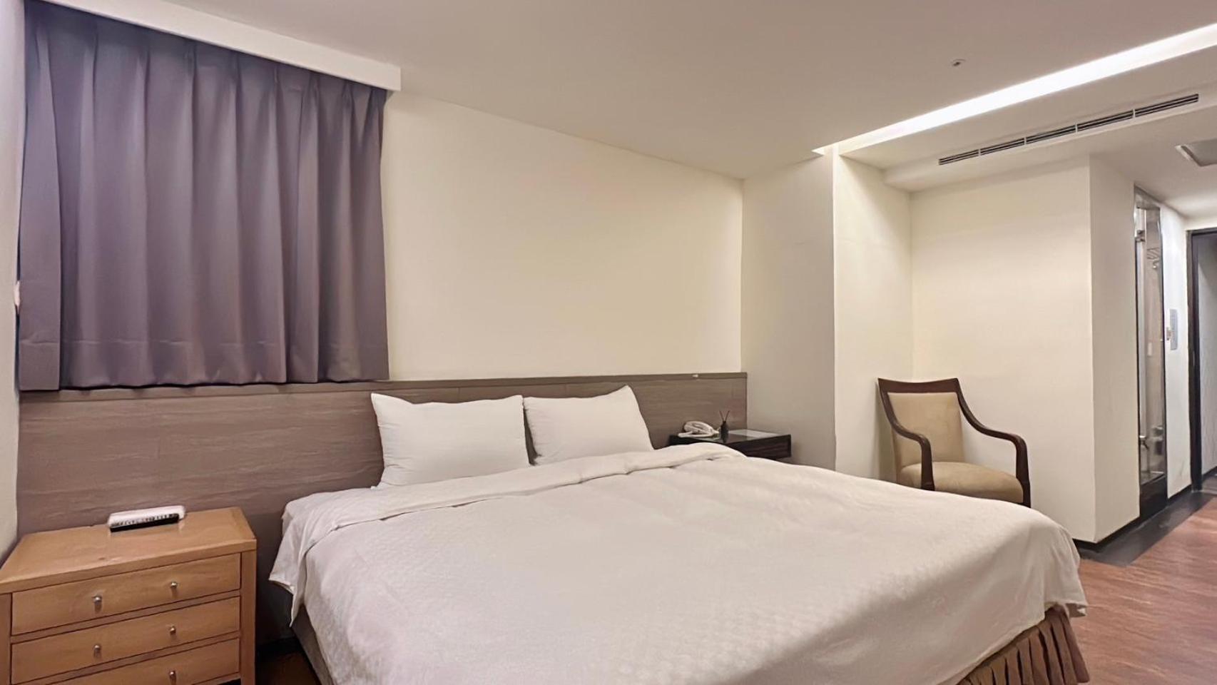 Crystal City Hotel Чжунли Экстерьер фото